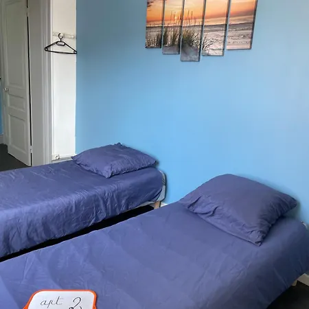 Des Cigognes * Dunkirk